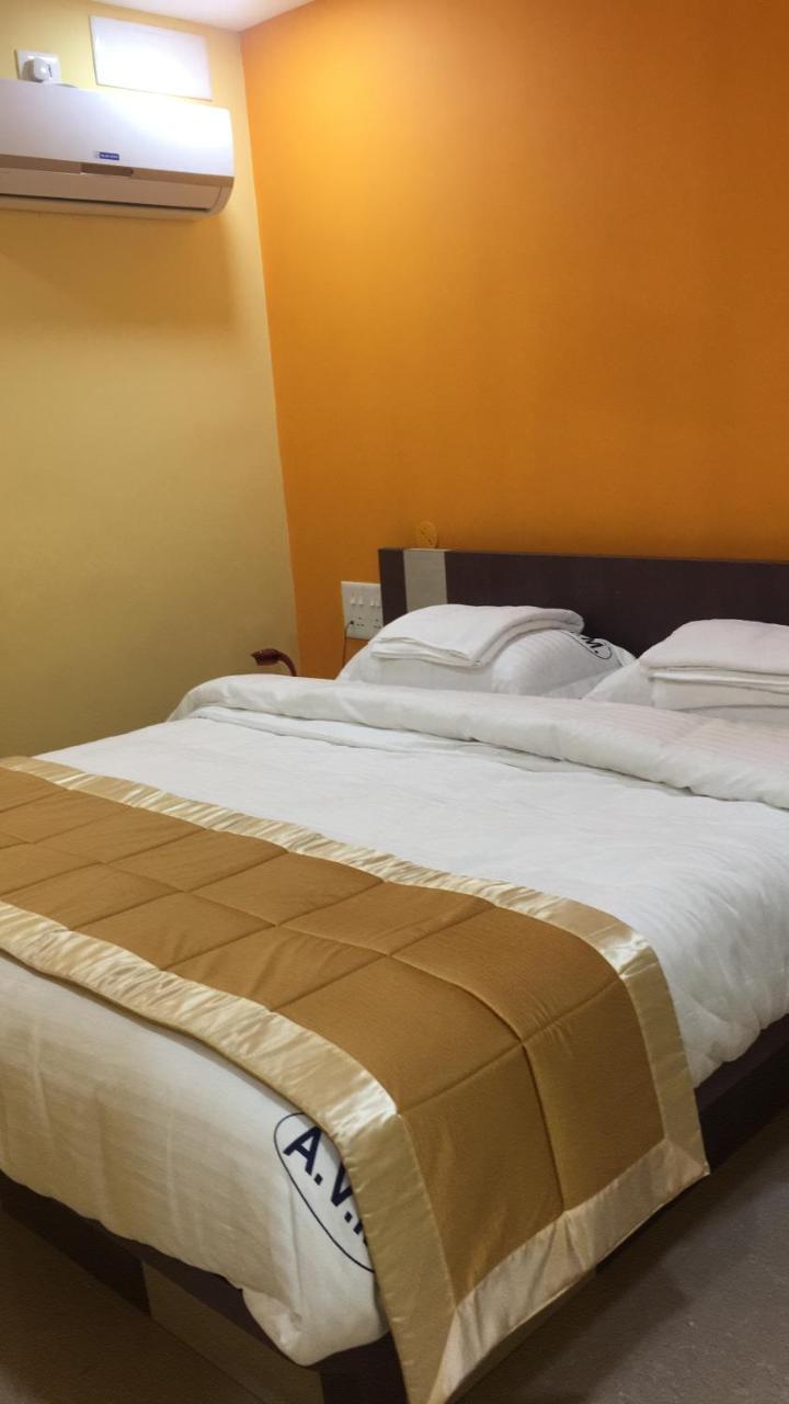 Avm Residency Hotel Paramagudi Exterior photo